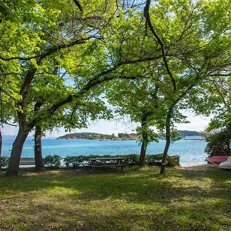 Feriehus Beachfront House Thalassography Diaporos