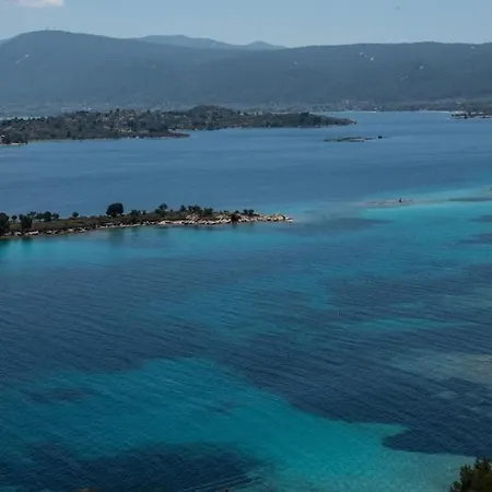 Beachfront House Thalassography Diaporos