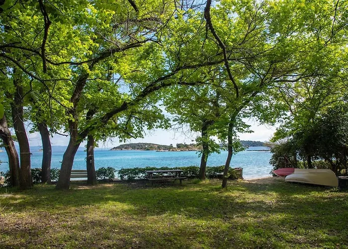 度假居 Beachfront House Thalassography Diaporos